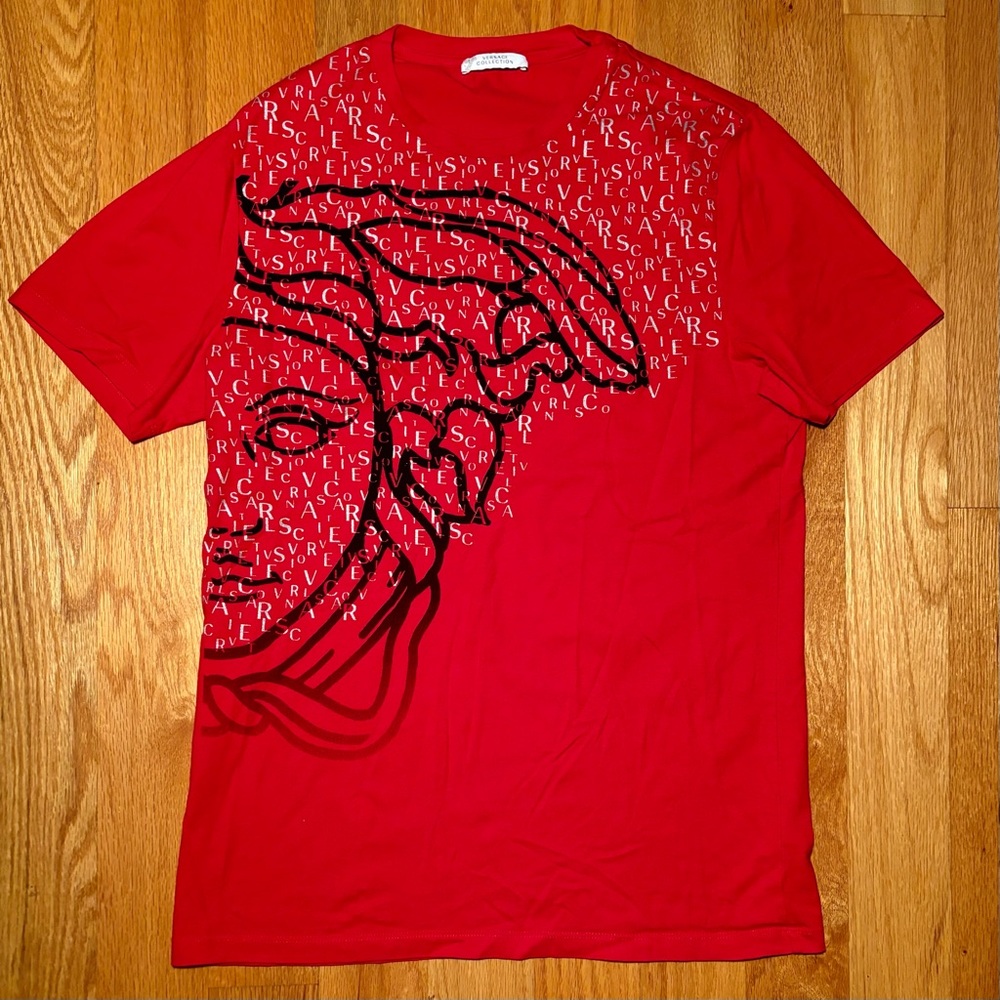 SOLD - Versace Medusa Logo Red Silver Black Tshirt - Picture 1 of 7